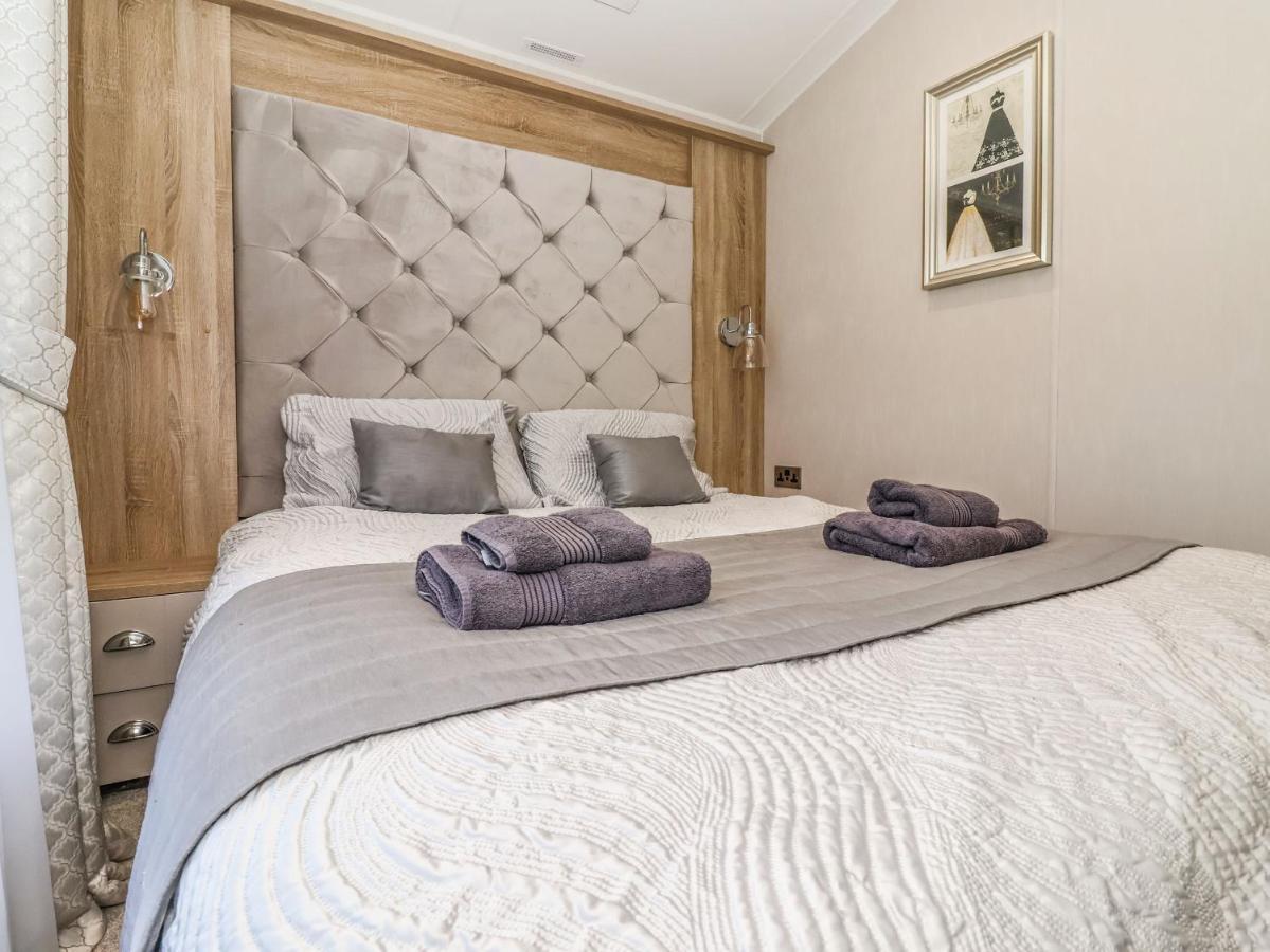 Owls Nest Villa ยอร์ค ภายนอก รูปภาพ
